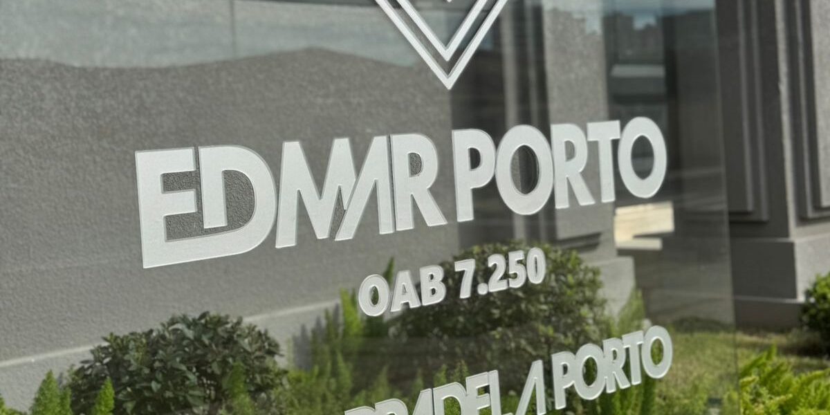 Edmar Porto - Placa Fachada